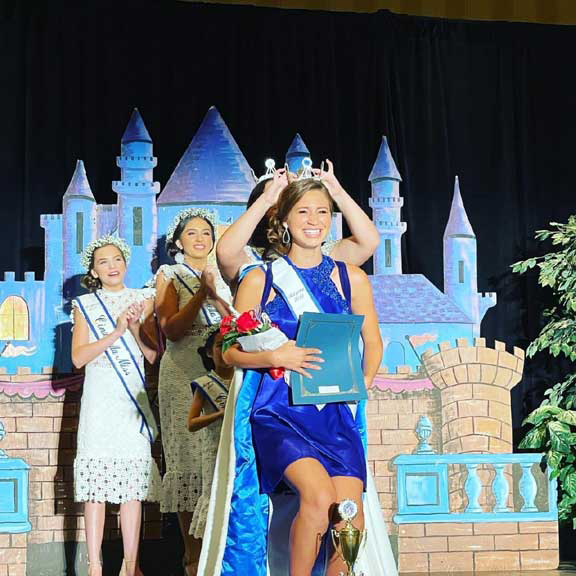 Eastern Arizona Cinderella girls bring home 32 awards from state, Throop named Arizona Ambassador
