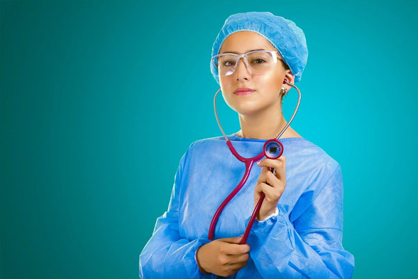 4 steps to finding the right nurse specialty for you