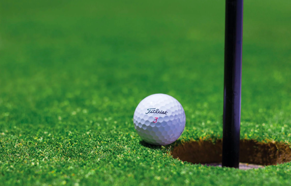 Mastering the game: How the right golf equipment can improve your performance