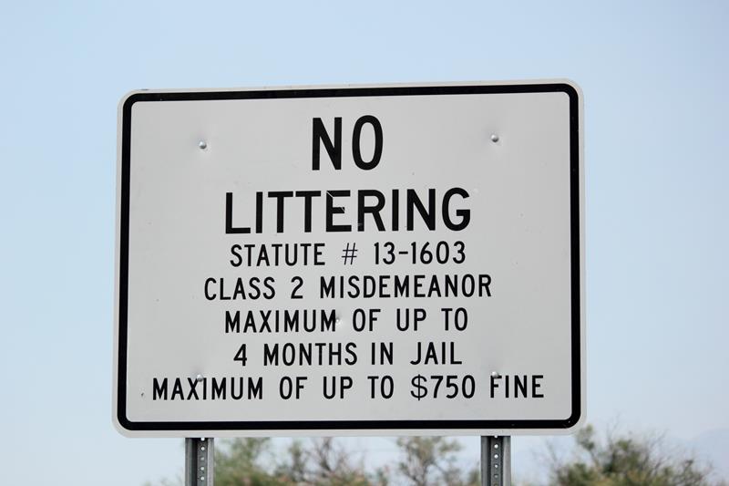Deputies catch Gila River litterers