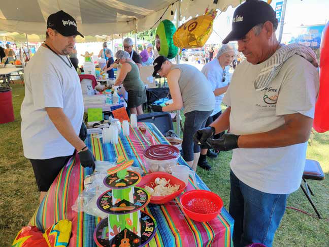 Grove sweeps judges, fans at 2023 NatureSweet Tomatoes SalsaFest
