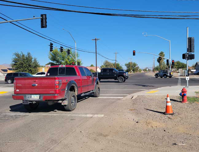 New stoplights up and running on 20th Avenue