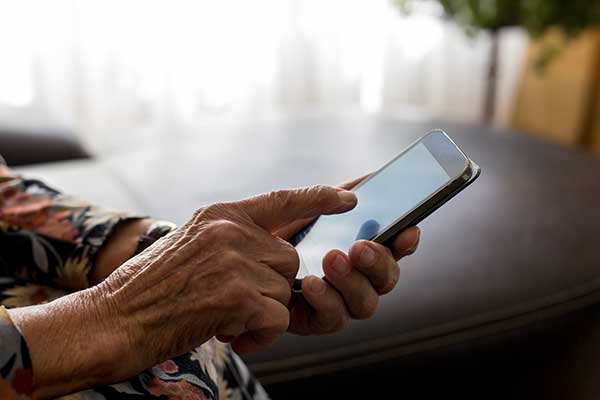 Tips to Protect Yourself From Text Message Cyberattacks