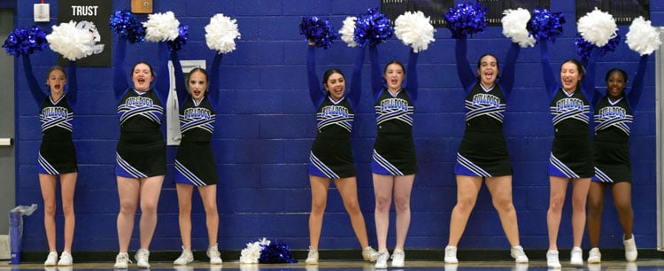 Safford pulls away from Thatcher for a regional win