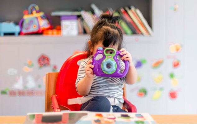 Reasons to enroll your toddler in early childhood education