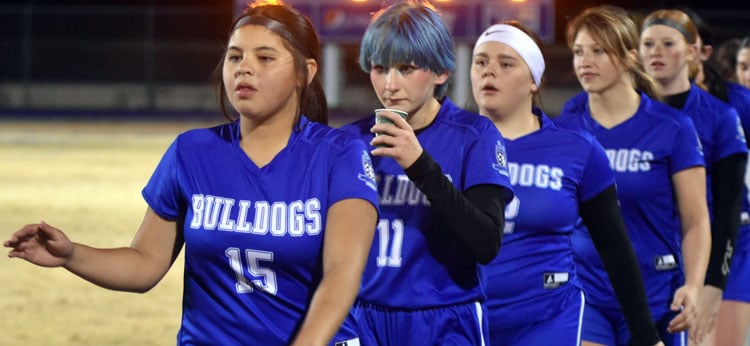 Safford upsets Thatcher for semifinal berth