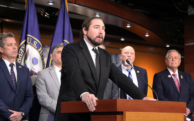.2 trillion budget bill, racing against a shutdown, funds more border security