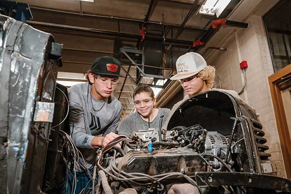 Advance your future at EAC with free tuition and fees in select workforce programs