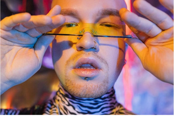The Psychology of Color in Eyewear Design