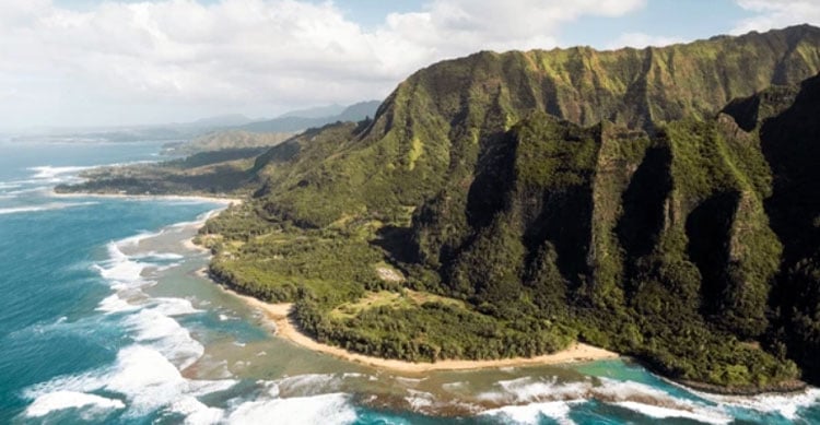 Helicopter Tours in Hawaii: An Unforgettable Adventure