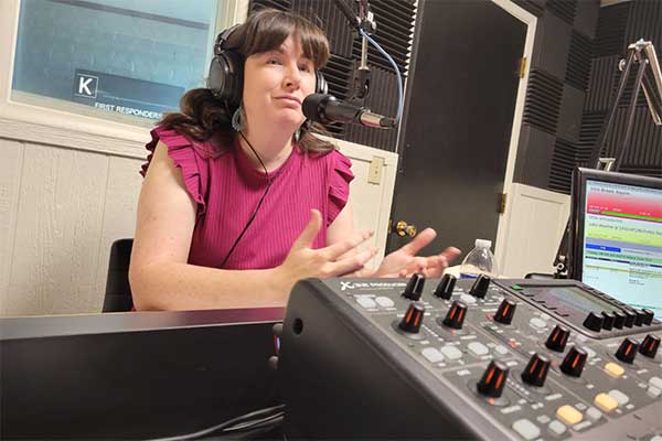 Voice of the Valley: Thatcher School Board Candidate, Elizabeth Henley