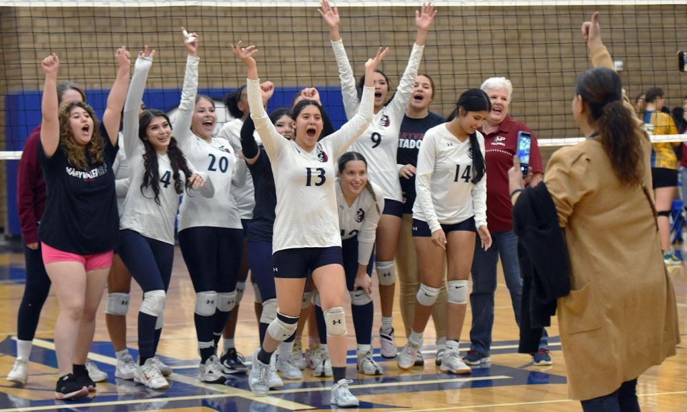 Apaches bow out in five sets to Matadors