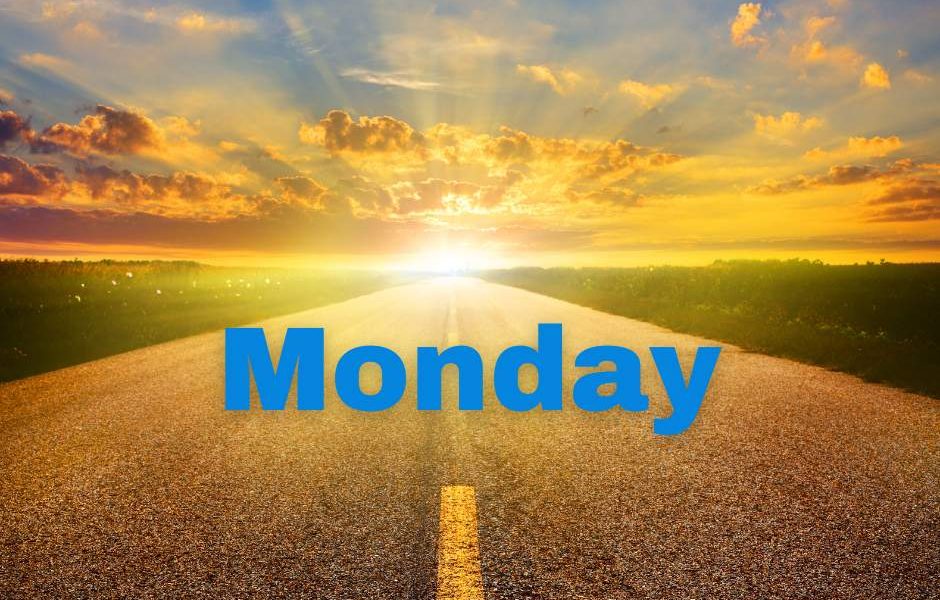 Monday sunrise or sunset? Which is better? #ItsMonday #Monday #MondayStart #Mond…