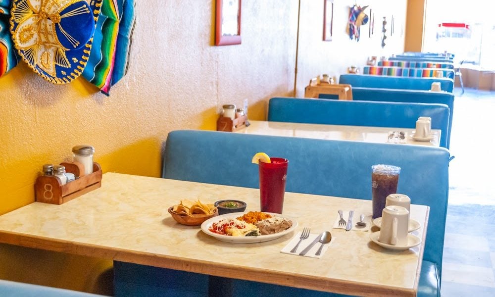 El Coronado Family Restaurant